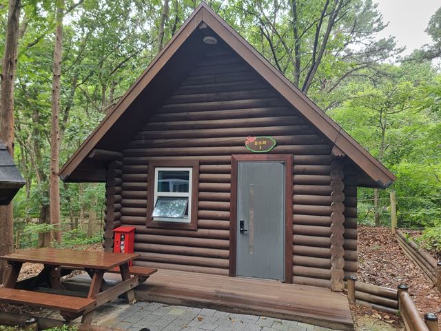 8평형 통나무집 객실 사진3