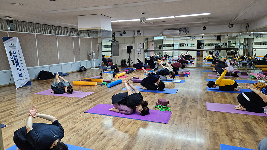스포츠센터 요가 사진
